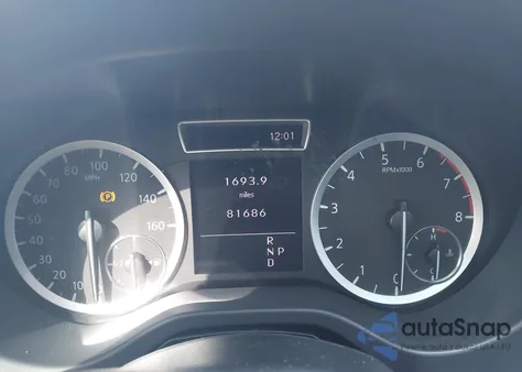 2017 Infiniti Qx30 Luxury/Premium/Sport из США, поврежденный, VIN SJKCH5CP9HA031424